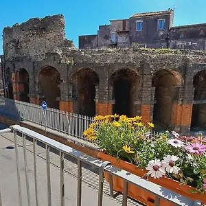 odeon-house.sicilyhotelsitaly.net/